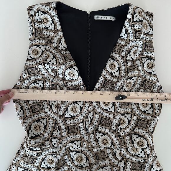 Alice + Olivia Mini Dress 6 Gold Embroidered Patty Tapestry 60s Style Retro Glam - Picture 12 of 16